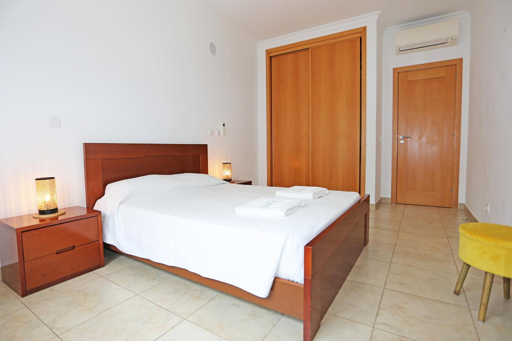 A04 - Large Modern 1 Bed Apartment With Pool 拉哥斯 外观 照片