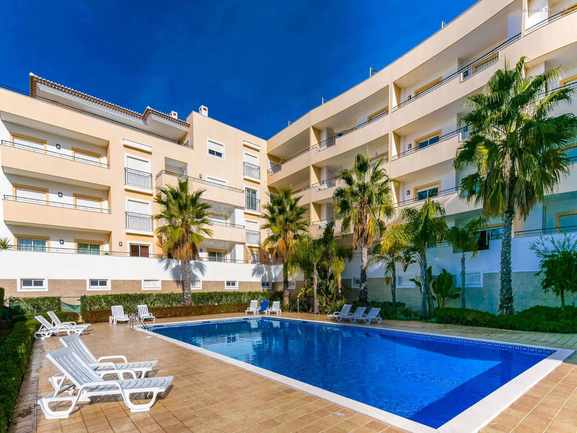 A04 - Large Modern 1 Bed Apartment With Pool 拉哥斯 外观 照片
