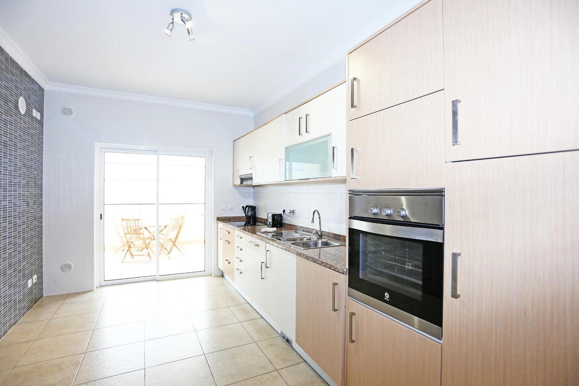 A04 - Large Modern 1 Bed Apartment With Pool 拉哥斯 外观 照片